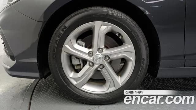 2019 Hyundai Sonata New Rise 2.0 Smart Choice Sold VIN KMHE241CBKA557029 – photo 11 2019 Hyundai Sonata New Rise 2.0 Smart Choice Sold VIN KMHE241CBKA557029 – photo 11