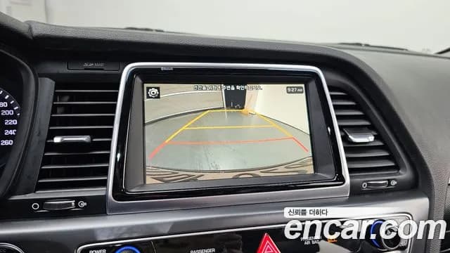 2018 Hyundai Sonata New Rise Hybrid Modern Sold VIN KMHE3413BJA068465 – exterior detail 2018 Hyundai Sonata New Rise Hybrid Modern Sold VIN KMHE3413BJA068465 – exterior detail