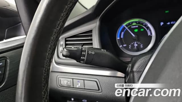 2018 Hyundai Sonata New Rise Hybrid Premium Sold VIN KMHE3413BJA072454 – dashboard 2018 Hyundai Sonata New Rise Hybrid Premium Sold VIN KMHE3413BJA072454 – dashboard
