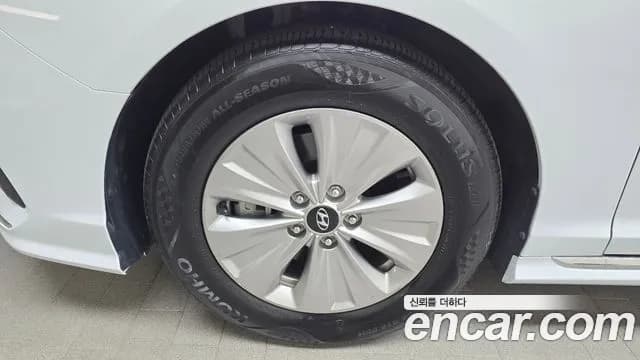 2018 Hyundai Sonata New Rise Hybrid Modern Sold VIN KMHE3413BJA072469 – photo 16 2018 Hyundai Sonata New Rise Hybrid Modern Sold VIN KMHE3413BJA072469 – photo 16