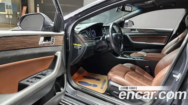 2018 Hyundai Sonata New Rise Hybrid Premium Sold VIN KMHE3413BJA078938 – dashboard 2018 Hyundai Sonata New Rise Hybrid Premium Sold VIN KMHE3413BJA078938 – dashboard