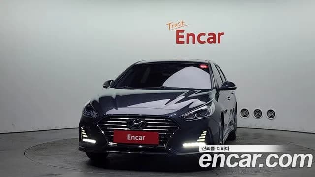 2019 Hyundai Sonata New Rise Hybrid Modern Sold VIN KMHE3413BKA089602 – trunk area 2019 Hyundai Sonata New Rise Hybrid Modern Sold VIN KMHE3413BKA089602 – trunk area