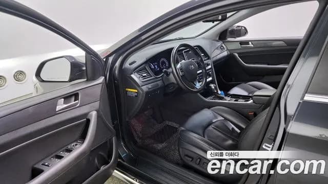 2019 Hyundai Sonata New Rise Hybrid Modern Sold VIN KMHE3413BKA089602 – photo 17 2019 Hyundai Sonata New Rise Hybrid Modern Sold VIN KMHE3413BKA089602 – photo 17