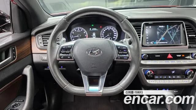 2018 Hyundai Sonata New Rise 1.6 Turbo Premium Sold VIN KMHE3416GJA346132 – interior seats 2018 Hyundai Sonata New Rise 1.6 Turbo Premium Sold VIN KMHE3416GJA346132 – interior seats