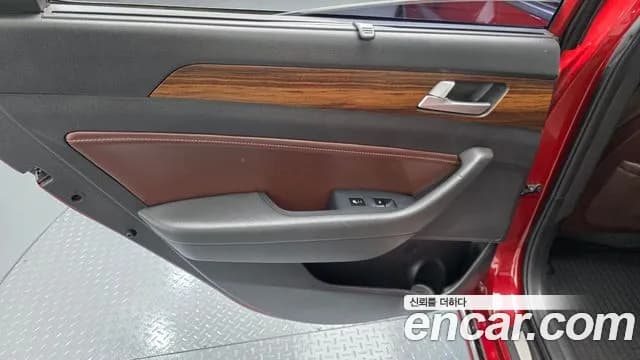 2018 Hyundai Sonata New Rise 1.6 Turbo Premium Sold VIN KMHE3416GJA346132 – photo 13 2018 Hyundai Sonata New Rise 1.6 Turbo Premium Sold VIN KMHE3416GJA346132 – photo 13