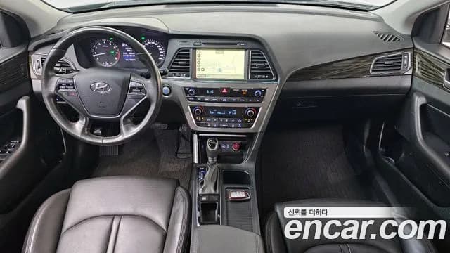 2017 Hyundai LF Sonata 2.0 Smart Sold VIN KMHE341CBHA310973 – front exterior 2017 Hyundai LF Sonata 2.0 Smart Sold VIN KMHE341CBHA310973 – front exterior