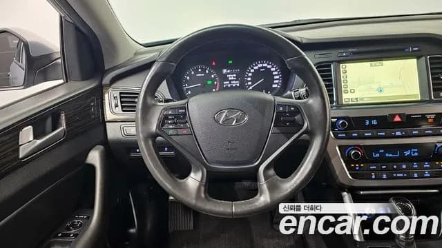 2017 Hyundai LF Sonata 2.0 Smart Sold VIN KMHE341CBHA310973 – undercarriage 2017 Hyundai LF Sonata 2.0 Smart Sold VIN KMHE341CBHA310973 – undercarriage