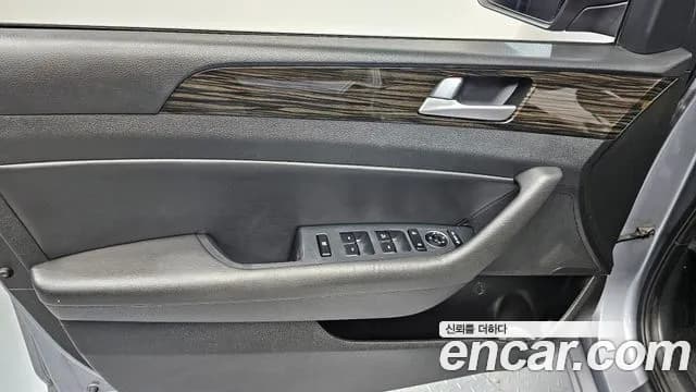 2017 Hyundai LF Sonata 2.0 Smart Sold VIN KMHE341CBHA310973 – odometer reading 2017 Hyundai LF Sonata 2.0 Smart Sold VIN KMHE341CBHA310973 – odometer reading