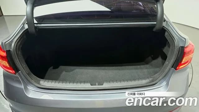 2017 Hyundai LF Sonata 2.0 Smart Sold VIN KMHE341CBHA310973 – photo 14 2017 Hyundai LF Sonata 2.0 Smart Sold VIN KMHE341CBHA310973 – photo 14