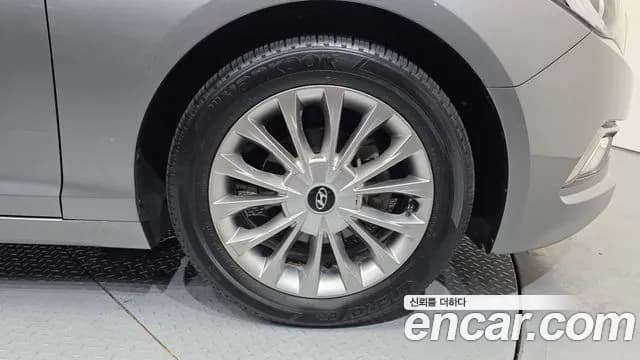2017 Hyundai LF Sonata 2.0 Smart Sold VIN KMHE341CBHA328432 – photo 30 2017 Hyundai LF Sonata 2.0 Smart Sold VIN KMHE341CBHA328432 – photo 30