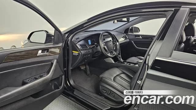 2017 Hyundai LF Sonata 2.0 Smart Sold VIN KMHE341CBHA341449 – photo 13 2017 Hyundai LF Sonata 2.0 Smart Sold VIN KMHE341CBHA341449 – photo 13