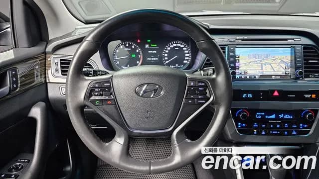 2017 Hyundai LF Sonata 2.0 Premium Sold VIN KMHE341CBHA344688 – photo 17 2017 Hyundai LF Sonata 2.0 Premium Sold VIN KMHE341CBHA344688 – photo 17