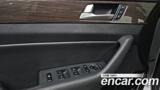 2018 Hyundai Sonata New Rise 2.0 Modern Sold VIN KMHE341CBJA361524 – trunk area 2018 Hyundai Sonata New Rise 2.0 Modern Sold VIN KMHE341CBJA361524 – trunk area