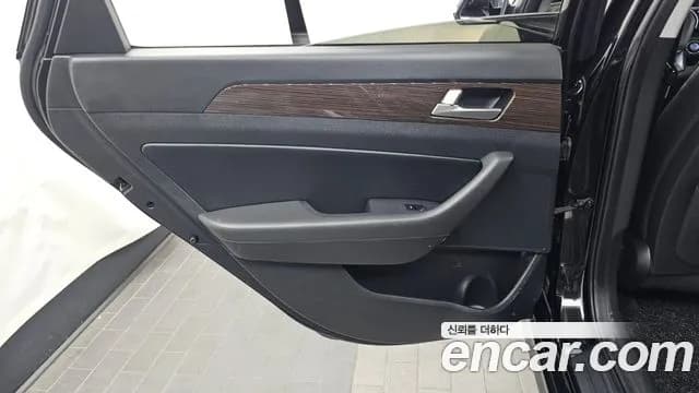2018 Hyundai Sonata New Rise 2.0 Modern Sold VIN KMHE341CBJA363387 – rear exterior 2018 Hyundai Sonata New Rise 2.0 Modern Sold VIN KMHE341CBJA363387 – rear exterior