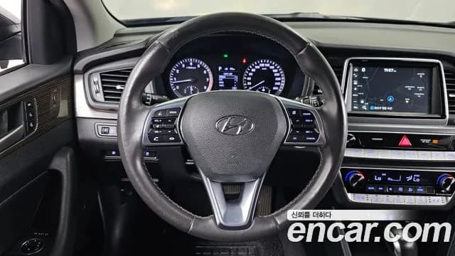 2018 Hyundai Sonata New Rise 2.0 Modern Sold VIN KMHE341CBJA363387 – dashboard 2018 Hyundai Sonata New Rise 2.0 Modern Sold VIN KMHE341CBJA363387 – dashboard