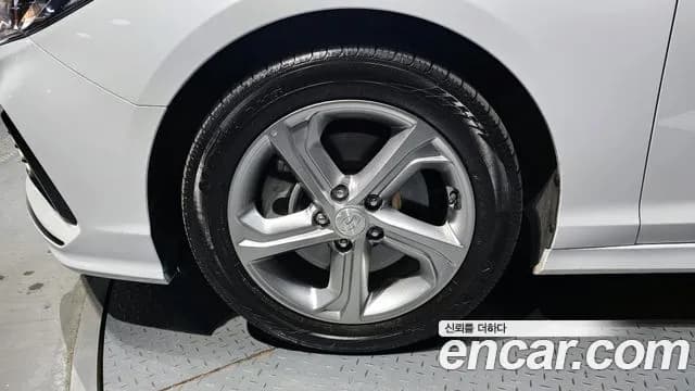2018 Hyundai Sonata New Rise 2.0 Modern Sold VIN KMHE341CBJA419081 – undercarriage 2018 Hyundai Sonata New Rise 2.0 Modern Sold VIN KMHE341CBJA419081 – undercarriage