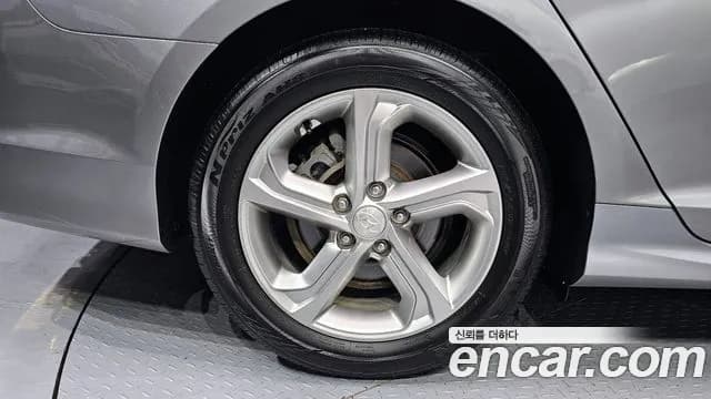 2018 Hyundai Sonata New Rise 2.0 Modern Sold VIN KMHE341CBJA463537 – front exterior 2018 Hyundai Sonata New Rise 2.0 Modern Sold VIN KMHE341CBJA463537 – front exterior