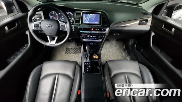 2019 Hyundai Sonata New Rise 2.0 Modern Sold VIN KMHE341CBKA485709 – exterior detail 2019 Hyundai Sonata New Rise 2.0 Modern Sold VIN KMHE341CBKA485709 – exterior detail