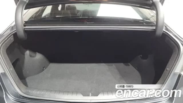 2019 Hyundai Sonata New Rise 2.0 Modern Sold VIN KMHE341CBKA545682 – interior seats 2019 Hyundai Sonata New Rise 2.0 Modern Sold VIN KMHE341CBKA545682 – interior seats