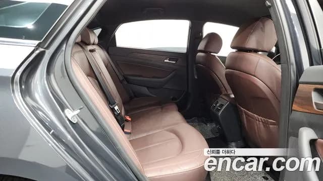 2019 Hyundai Sonata New Rise 2.0 Modern Sold VIN KMHE341CBKA545682 – trunk area 2019 Hyundai Sonata New Rise 2.0 Modern Sold VIN KMHE341CBKA545682 – trunk area