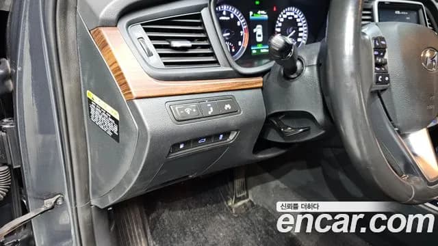 2019 Hyundai Sonata New Rise 2.0 Premium Special Sold VIN KMHE341CBKA560351 – photo 16 2019 Hyundai Sonata New Rise 2.0 Premium Special Sold VIN KMHE341CBKA560351 – photo 16