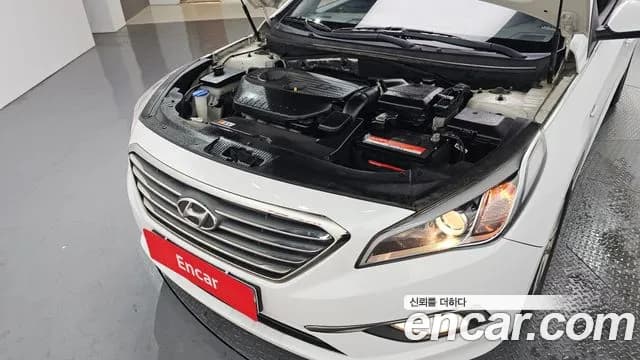 2017 Hyundai LF Sonata LPI Smart Sold VIN KMHE341DBHA320477 – photo 14 2017 Hyundai LF Sonata LPI Smart Sold VIN KMHE341DBHA320477 – photo 14