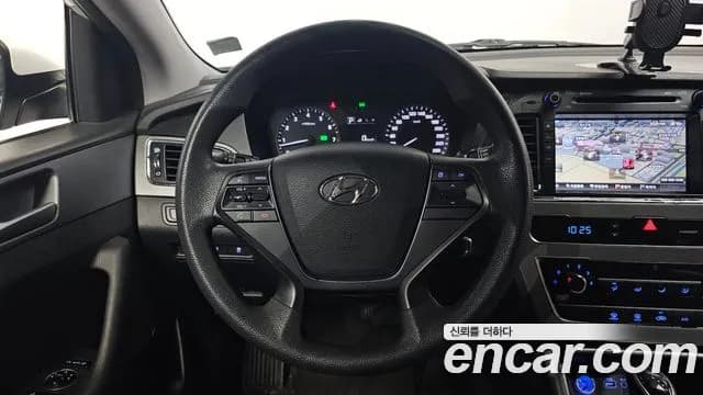 2017 Hyundai LF Sonata LPI Smart Sold VIN KMHE341DBHA321628 – photo 19 2017 Hyundai LF Sonata LPI Smart Sold VIN KMHE341DBHA321628 – photo 19