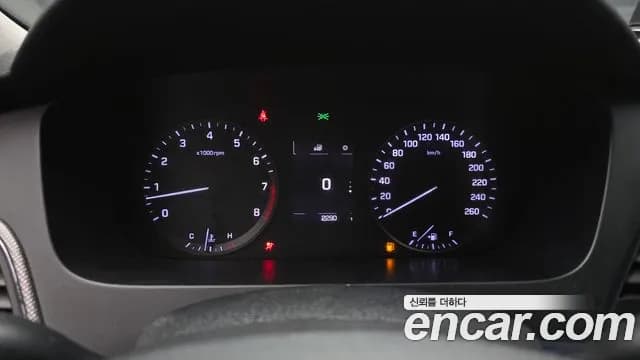 2017 Hyundai LF Sonata LPI TAXI Sold VIN KMHE341DBHA350122 – engine bay 2017 Hyundai LF Sonata LPI TAXI Sold VIN KMHE341DBHA350122 – engine bay