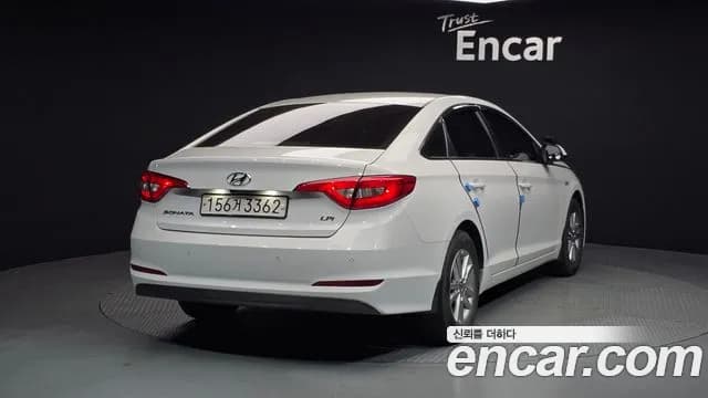 2017 Hyundai LF Sonata LPI TAXI Sold VIN KMHE341DBHA350122 – photo 11 2017 Hyundai LF Sonata LPI TAXI Sold VIN KMHE341DBHA350122 – photo 11