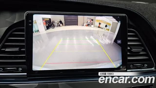2017 Hyundai LF Sonata LPI TAXI Sold VIN KMHE341DBHA364535 – rear exterior 2017 Hyundai LF Sonata LPI TAXI Sold VIN KMHE341DBHA364535 – rear exterior