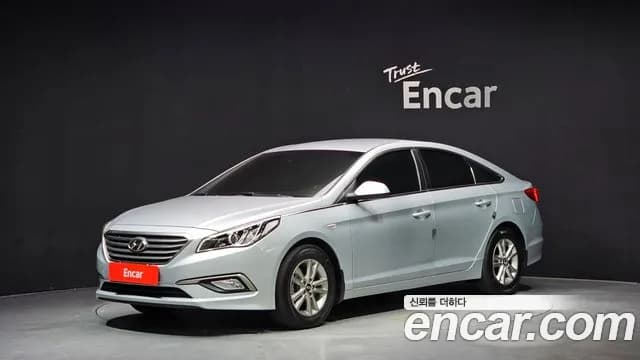 2017 Hyundai LF Sonata LPI TAXI Sold VIN KMHE341DBHA364535 – trunk area 2017 Hyundai LF Sonata LPI TAXI Sold VIN KMHE341DBHA364535 – trunk area