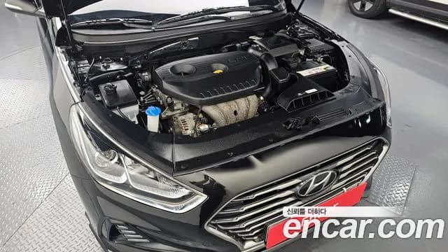 2018 Hyundai Sonata New Rise LPI Premium Sold VIN KMHE341DBJA359903 – trunk area 2018 Hyundai Sonata New Rise LPI Premium Sold VIN KMHE341DBJA359903 – trunk area