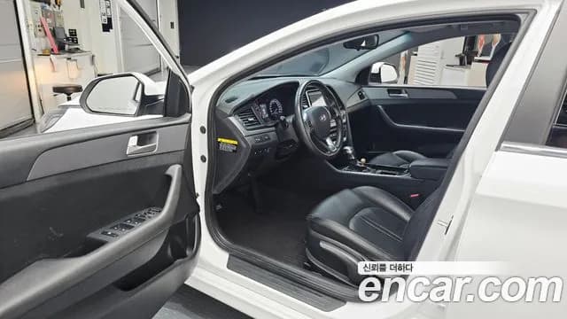 2018 Hyundai Sonata New Rise LPI Style Sold VIN KMHE341DBJA362620 – trunk area 2018 Hyundai Sonata New Rise LPI Style Sold VIN KMHE341DBJA362620 – trunk area