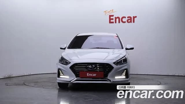 2018 Hyundai Sonata New Rise LPI Modern(Disabled Person) Sold VIN KMHE341DBJA364943 – rear exterior 2018 Hyundai Sonata New Rise LPI Modern(Disabled Person) Sold VIN KMHE341DBJA364943 – rear exterior
