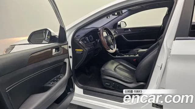2018 Hyundai Sonata New Rise LPI Modern(Disabled Person) Sold VIN KMHE341DBJA364943 – undercarriage 2018 Hyundai Sonata New Rise LPI Modern(Disabled Person) Sold VIN KMHE341DBJA364943 – undercarriage