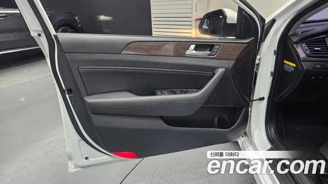 2018 Hyundai Sonata New Rise LPI Modern(Disabled Person) Sold VIN KMHE341DBJA364943 – photo 12 2018 Hyundai Sonata New Rise LPI Modern(Disabled Person) Sold VIN KMHE341DBJA364943 – photo 12