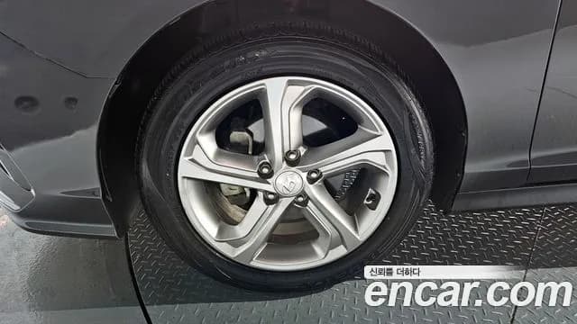 2018 Hyundai Sonata New Rise LPI Style Sold VIN KMHE341DBJA375231 – photo 12 2018 Hyundai Sonata New Rise LPI Style Sold VIN KMHE341DBJA375231 – photo 12