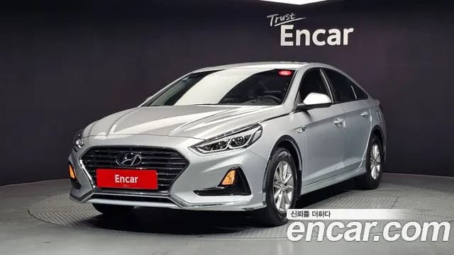 2018 Hyundai Sonata New Rise LPI Taxi Sold VIN KMHE341DBJA379238 – front exterior 2018 Hyundai Sonata New Rise LPI Taxi Sold VIN KMHE341DBJA379238 – front exterior