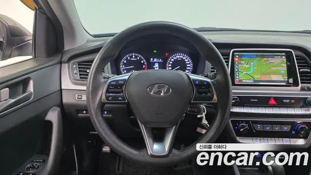 2018 Hyundai Sonata New Rise LPI Style Sold VIN KMHE341DBJA382460 – trunk area 2018 Hyundai Sonata New Rise LPI Style Sold VIN KMHE341DBJA382460 – trunk area