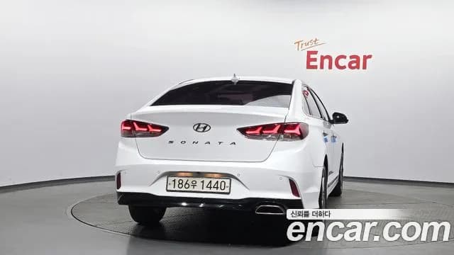 2018 Hyundai Sonata New Rise LPI Modern Sold VIN KMHE341DBJA420292 – exterior detail 2018 Hyundai Sonata New Rise LPI Modern Sold VIN KMHE341DBJA420292 – exterior detail
