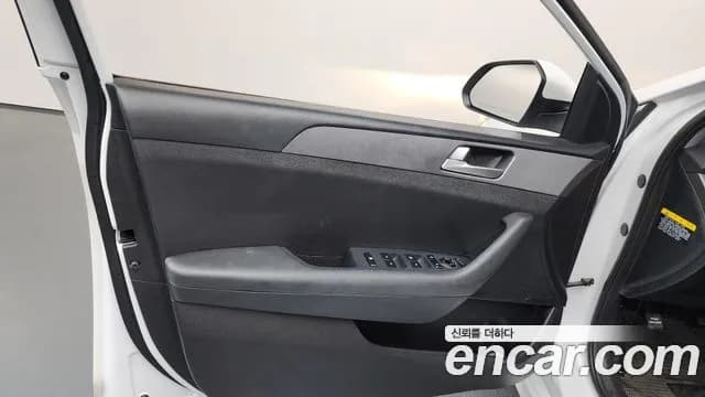 2018 Hyundai Sonata New Rise LPI Style Sold VIN KMHE341DBJA424509 – photo 14 2018 Hyundai Sonata New Rise LPI Style Sold VIN KMHE341DBJA424509 – photo 14