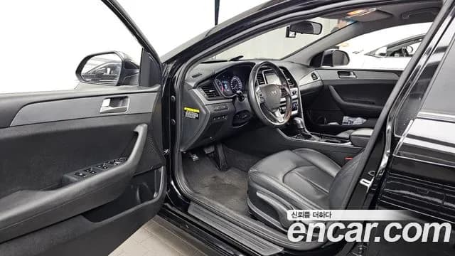 2018 Hyundai Sonata New Rise LPI Style Sold VIN KMHE341DBJA435903 – rear exterior 2018 Hyundai Sonata New Rise LPI Style Sold VIN KMHE341DBJA435903 – rear exterior