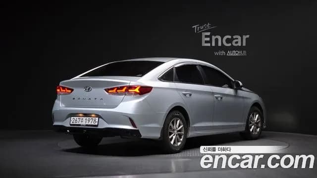 2019 Hyundai Sonata New Rise LPI Taxi Sold VIN KMHE341DBKA508323 – front exterior 2019 Hyundai Sonata New Rise LPI Taxi Sold VIN KMHE341DBKA508323 – front exterior