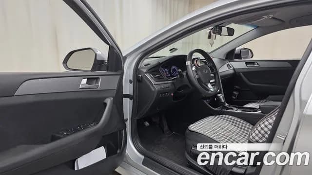2019 Hyundai Sonata New Rise LPI Taxi Sold VIN KMHE341DBKA509623 – photo 13 2019 Hyundai Sonata New Rise LPI Taxi Sold VIN KMHE341DBKA509623 – photo 13