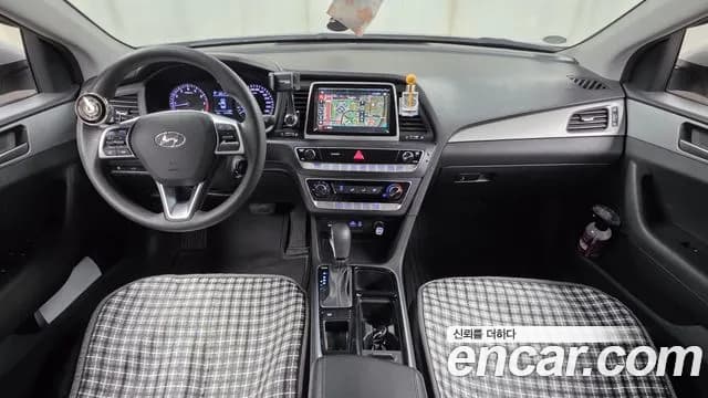 2019 Hyundai Sonata New Rise LPI Taxi Sold VIN KMHE341DBKA509623 – photo 14 2019 Hyundai Sonata New Rise LPI Taxi Sold VIN KMHE341DBKA509623 – photo 14