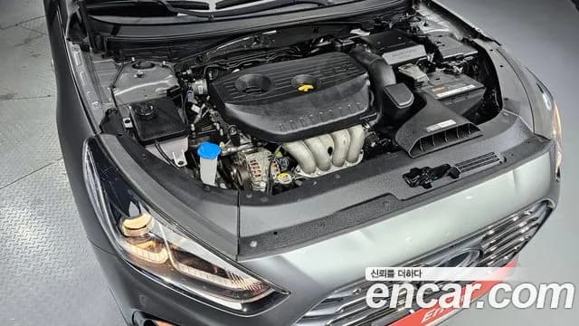 2019 Hyundai Sonata New Rise LPI Style Sold VIN KMHE341DBKA521596 – exterior detail 2019 Hyundai Sonata New Rise LPI Style Sold VIN KMHE341DBKA521596 – exterior detail