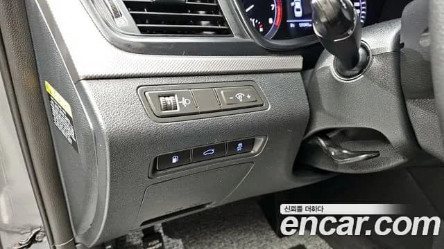 2019 Hyundai Sonata New Rise LPI Style Sold VIN KMHE341DBKA521596 – trunk area 2019 Hyundai Sonata New Rise LPI Style Sold VIN KMHE341DBKA521596 – trunk area