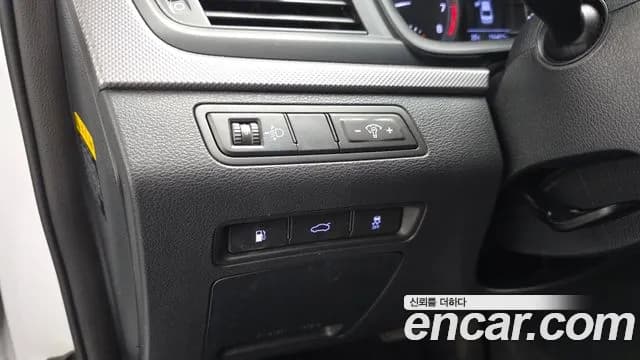 2019 Hyundai Sonata New Rise LPI Style Sold VIN KMHE341DBKA535533 – exterior detail 2019 Hyundai Sonata New Rise LPI Style Sold VIN KMHE341DBKA535533 – exterior detail