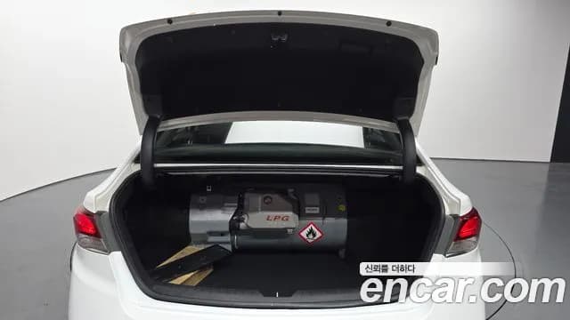 2019 Hyundai Sonata New Rise LPI Style Sold VIN KMHE341DBKA535533 – photo 14 2019 Hyundai Sonata New Rise LPI Style Sold VIN KMHE341DBKA535533 – photo 14