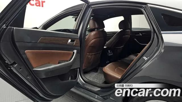 2019 Hyundai Sonata New Rise LPI Premium Sold VIN KMHE341DBKA550781 – side profile 2019 Hyundai Sonata New Rise LPI Premium Sold VIN KMHE341DBKA550781 – side profile